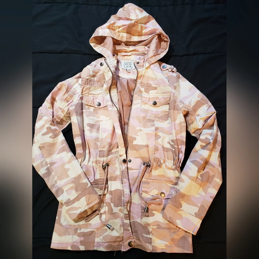 New look • size small • womens pink camo jacket - Picture 1 of 8